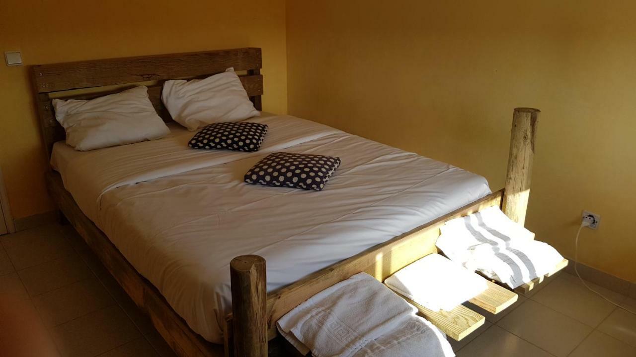 Casa Da Horta Bed and Breakfast Carrapateira Exteriör bild